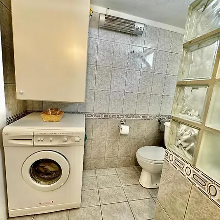 Shell-paralia Ofriniou Ofrínio