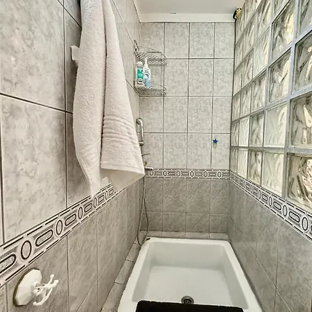 Shell-paralia Ofriniou Ofrínion