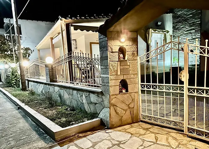 Shell-paralia Ofriniou Сasa de vacaciones