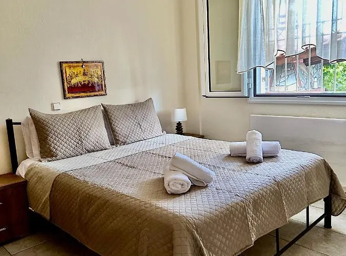 Shell-paralia Ofriniou * Ofrínion