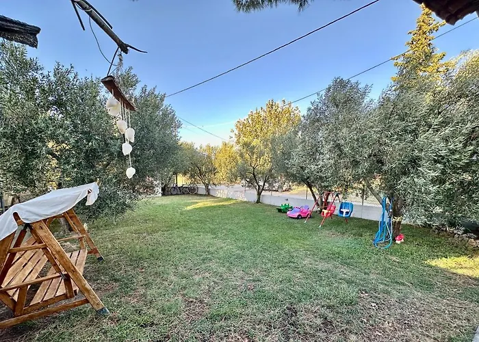 Shell-paralia Ofriniou * Ofrínion