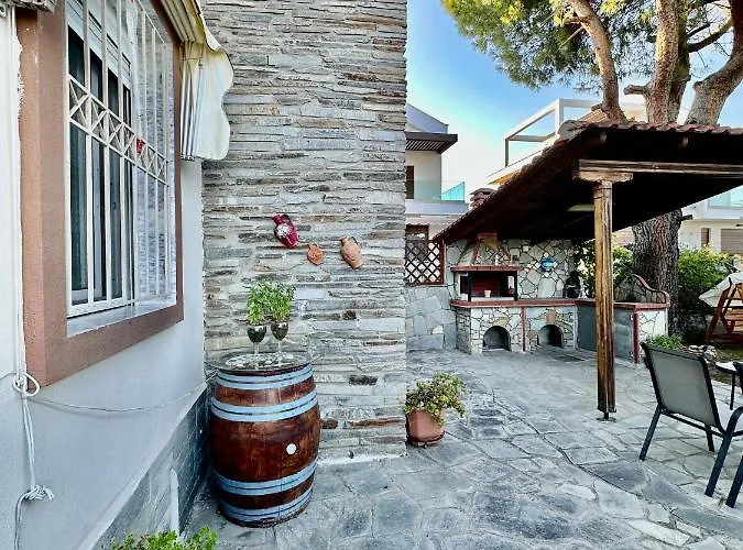 Shell-paralia Ofriniou * Ofrínion